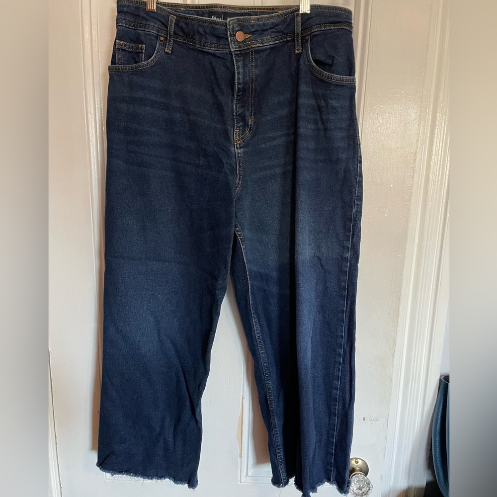 Boden wide leg cropped jeans size 12